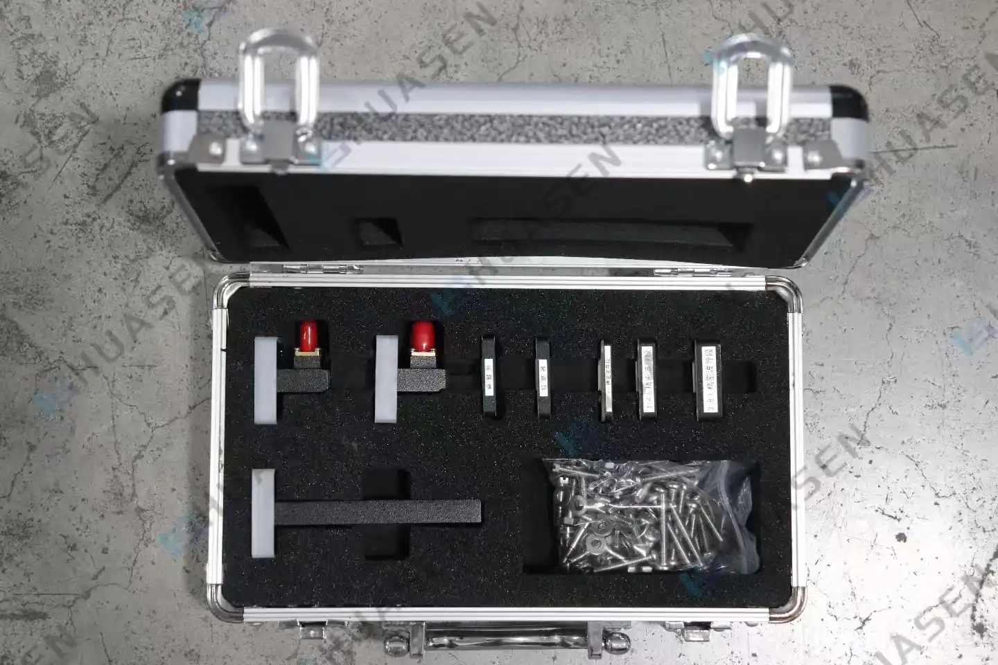 Military-Grade Waveguide Calibration Kit Standards and Specifications Military-Grade Waveguide Calibration Kit Standards and Specifications